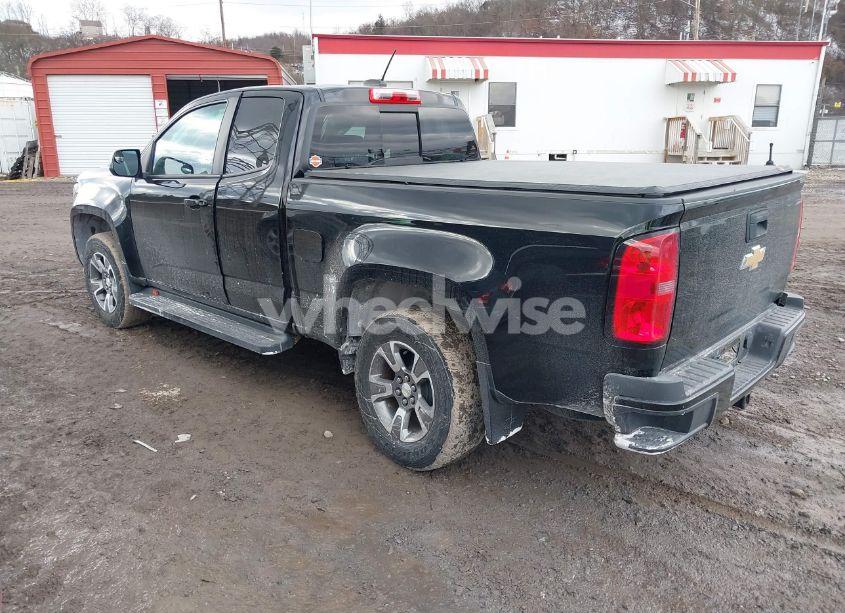 Photo 3 of 2017 Chevrolet Colorado Z71 (VIN 1GCHTDEN2H1286140)