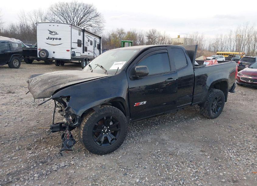 Photo 2 of 2018 Chevrolet Colorado Z71 (VIN 1GCHTDEN3J1145437)
