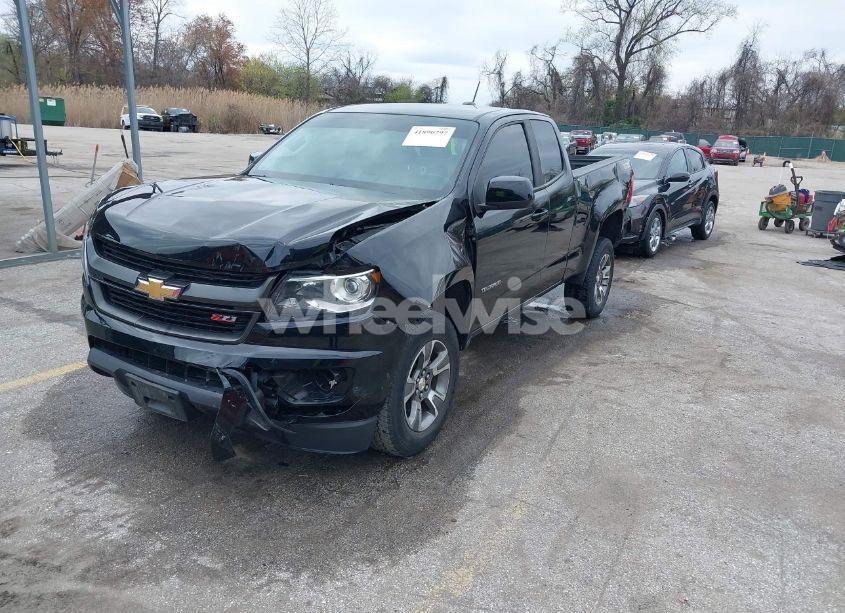 Photo 2 of 2020 Chevrolet Colorado 4WD LONG BOX Z71 (VIN 1GCHTDEN8L1244242)