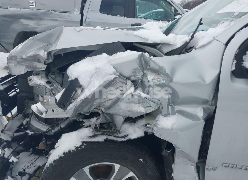 Photo 6 of 2019 Chevrolet Colorado Z71 (VIN 1GCHTDENXK1179263)