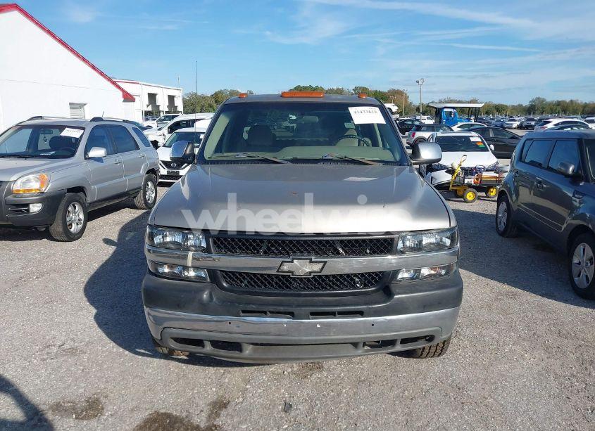 Photo 13 of 2002 Chevrolet Silverado 3500 LS (VIN 1GCJC33142F241447)