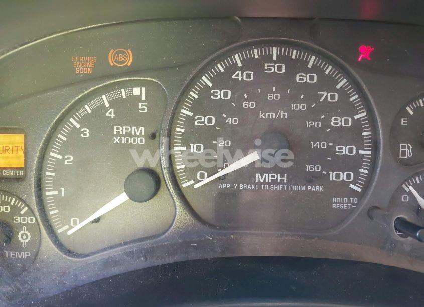 Photo 5 of 2002 Chevrolet Silverado 3500 LS (VIN 1GCJC33142F241447)