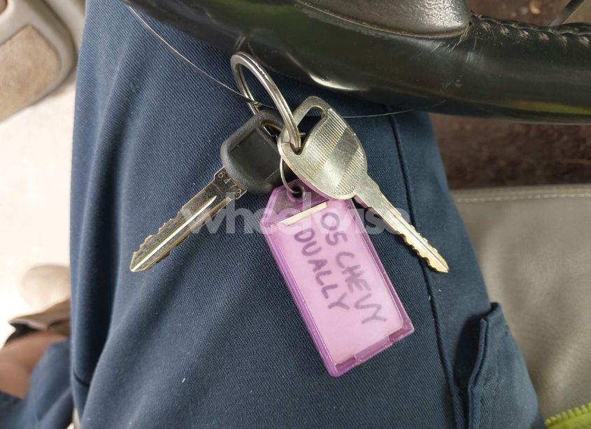 Photo 10 of 2005 Chevrolet Silverado 3500 LT (VIN 1GCJC33265F932542)