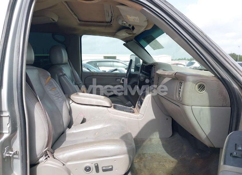 Photo 7 of 2005 Chevrolet Silverado 3500 LT (VIN 1GCJC33265F932542)