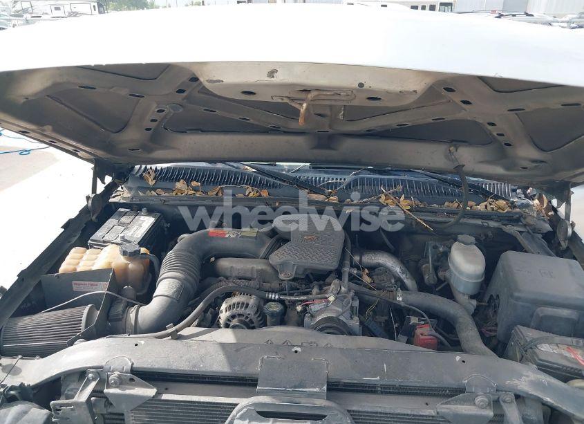 Photo 9 of 2005 Chevrolet Silverado 3500 LT (VIN 1GCJC33265F932542)