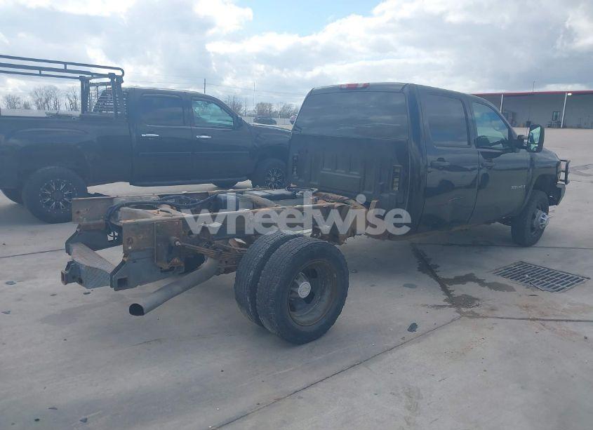 Photo 4 of 2008 Chevrolet Silverado 3500HD WORK TRUCK (VIN 1GCJC33638F226300)