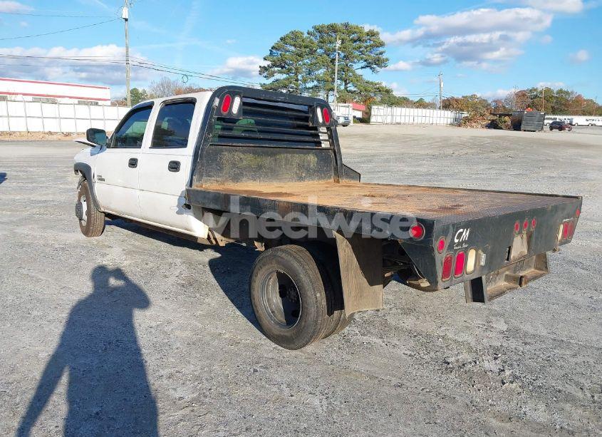Photo 3 of 2007 Chevrolet Silverado 3500 CLASSIC WORK TRUCK (VIN 1GCJC33D47F178075)