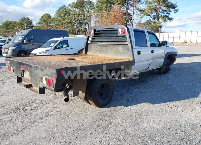 Photo 4 of 2007 Chevrolet Silverado 3500 CLASSIC WORK TRUCK (VIN 1GCJC33D47F178075)