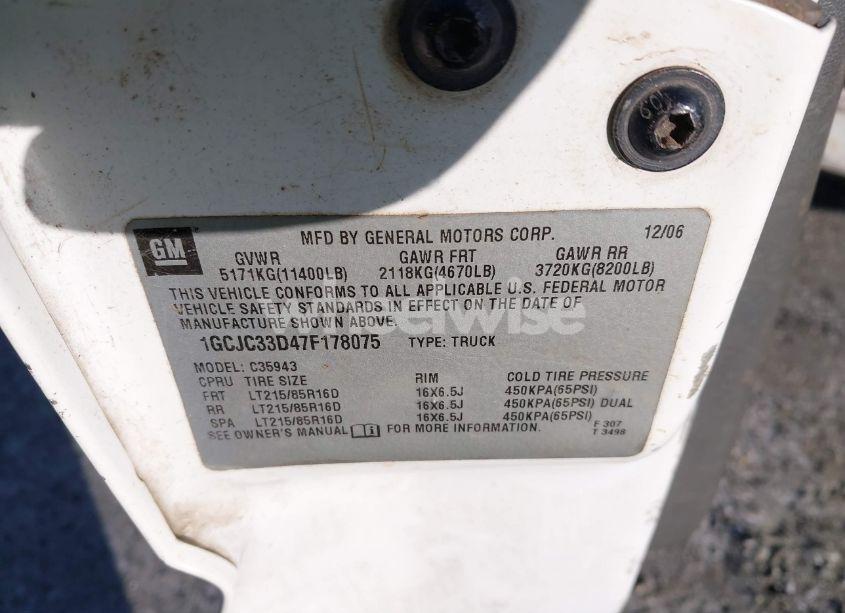 Photo 8 of 2007 Chevrolet Silverado 3500 CLASSIC WORK TRUCK (VIN 1GCJC33D47F178075)