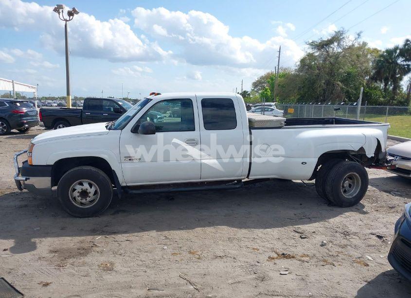 Photo 14 of 2004 Chevrolet Silverado 3500 LS (VIN 1GCJC39164E206134)