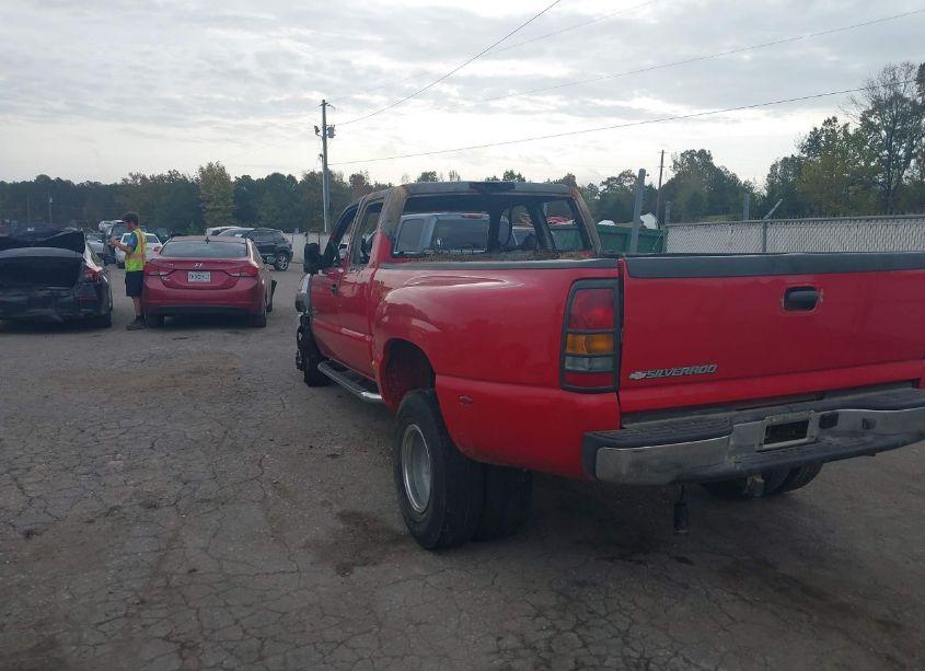 Photo 4 of 2006 Chevrolet Silverado 3500 LT1 (VIN 1GCJC39D26E267297)