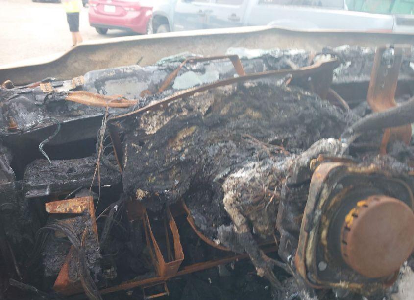 Photo 6 of 2006 Chevrolet Silverado 3500 LT1 (VIN 1GCJC39D26E267297)