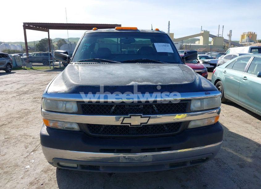 Photo 12 of 2002 Chevrolet Silverado 3500 LT (VIN 1GCJC39G52E223573)