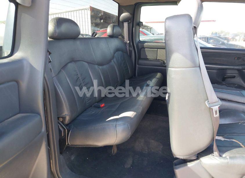 Photo 7 of 2002 Chevrolet Silverado 3500 LT (VIN 1GCJC39G52E223573)