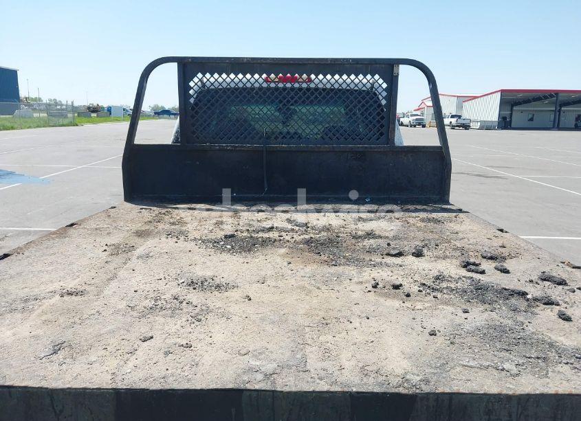 Photo 6 of 2004 Chevrolet Silverado 3500 LS (VIN 1GCJK33124F124116)