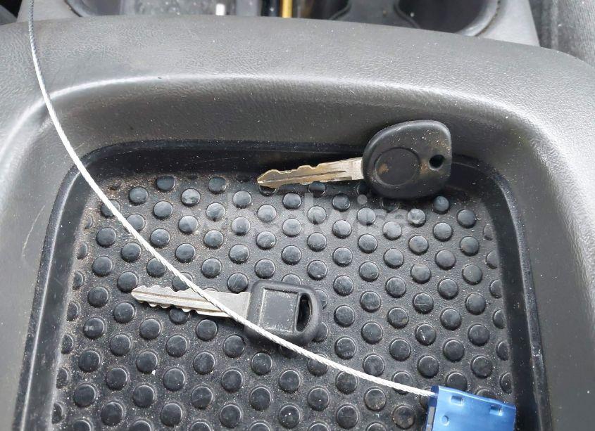 Photo 11 of 2004 Chevrolet Silverado 3500 LS (VIN 1GCJK33154F147194)