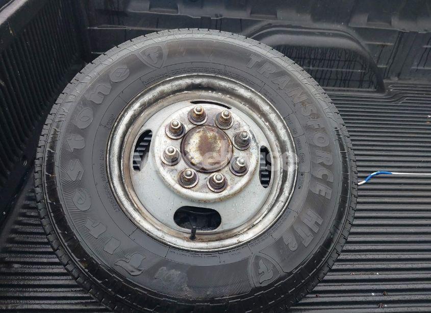 Photo 12 of 2004 Chevrolet Silverado 3500 LS (VIN 1GCJK33154F147194)