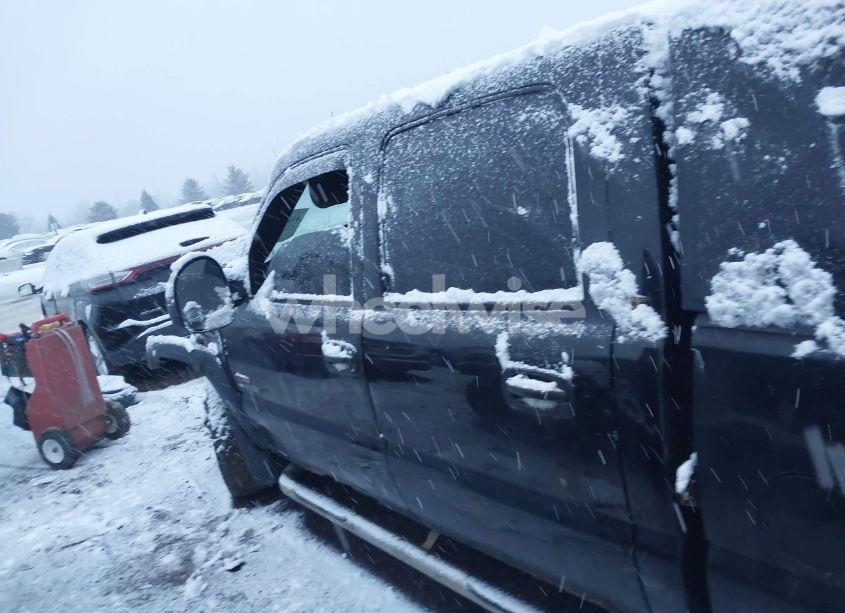 Photo 14 of 2002 Chevrolet Silverado 3500 LT (VIN 1GCJK33182F119984)