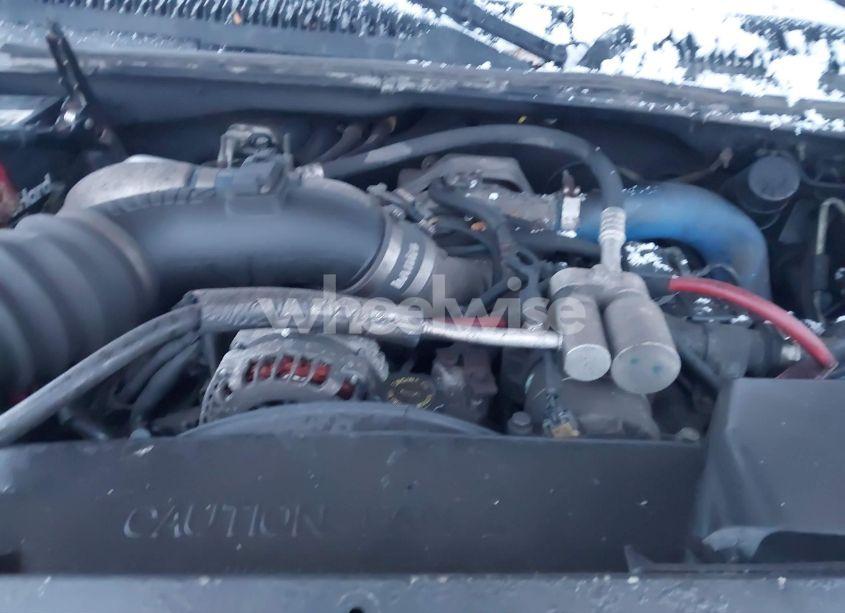 Photo 9 of 2002 Chevrolet Silverado 3500 LT (VIN 1GCJK33182F119984)