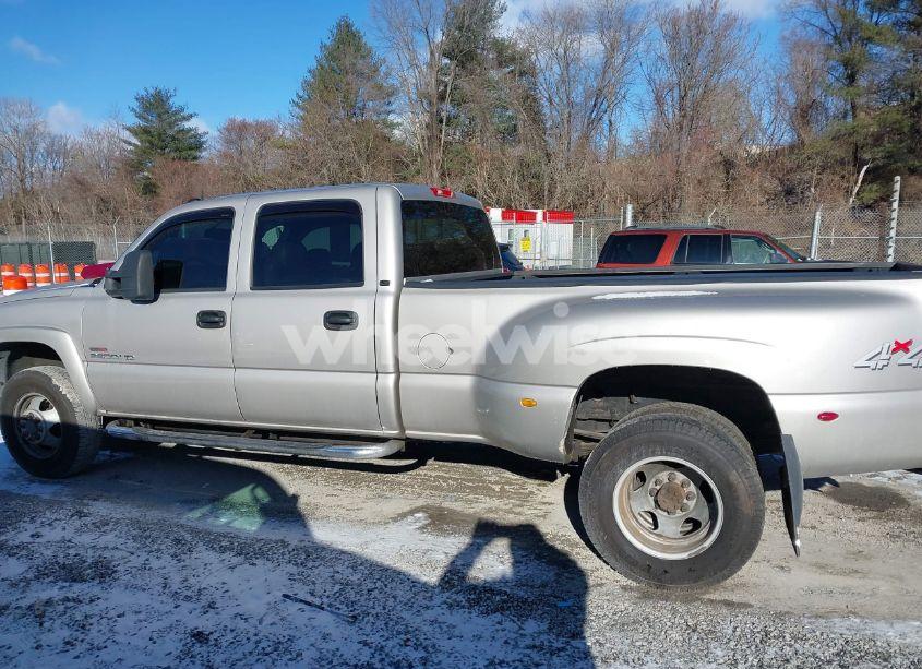 Photo 14 of 2005 Chevrolet Silverado 3500 LT (VIN 1GCJK33205F841043)