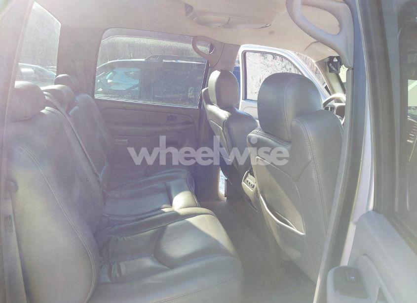 Photo 7 of 2005 Chevrolet Silverado 3500 LT (VIN 1GCJK33205F841043)