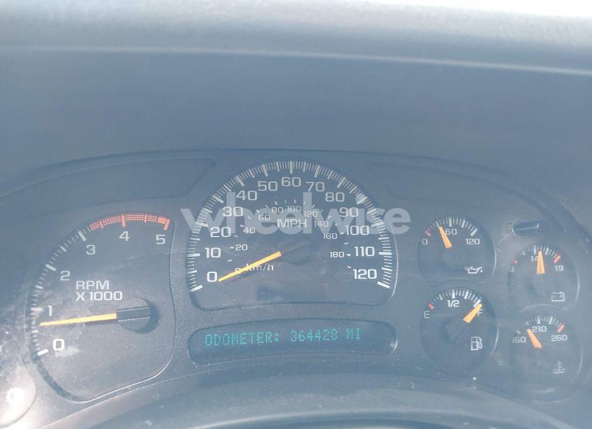 Photo 7 of 2004 Chevrolet Silverado 3500 LS (VIN 1GCJK33224F198922)