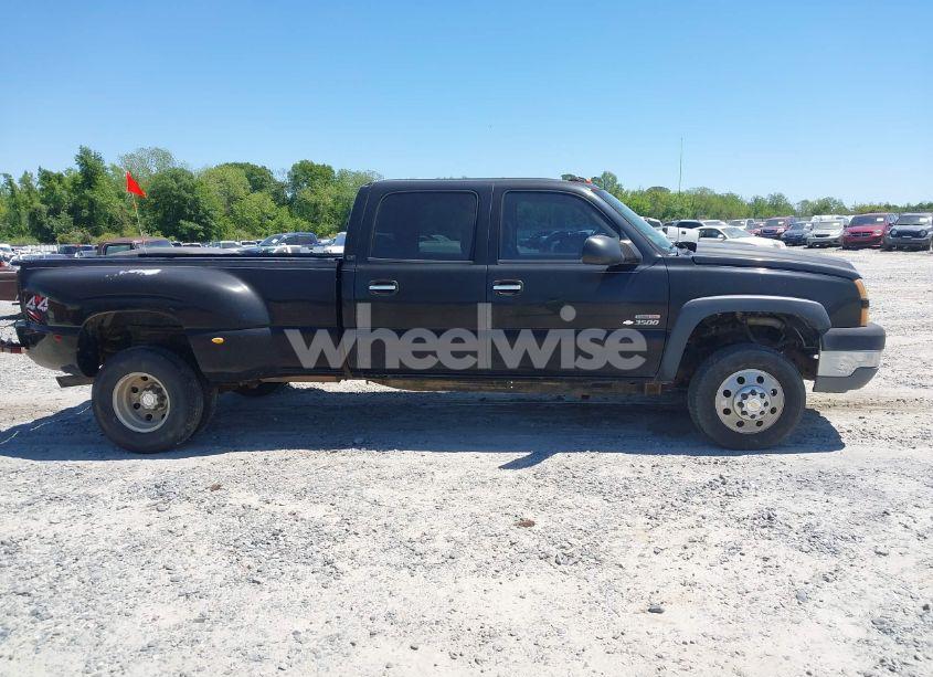 Photo 13 of 2005 Chevrolet Silverado 3500 LT (VIN 1GCJK33235F812085)