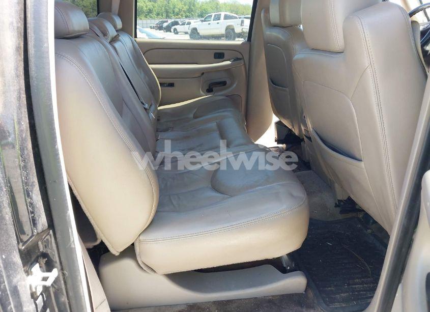 Photo 6 of 2005 Chevrolet Silverado 3500 LT (VIN 1GCJK33235F812085)