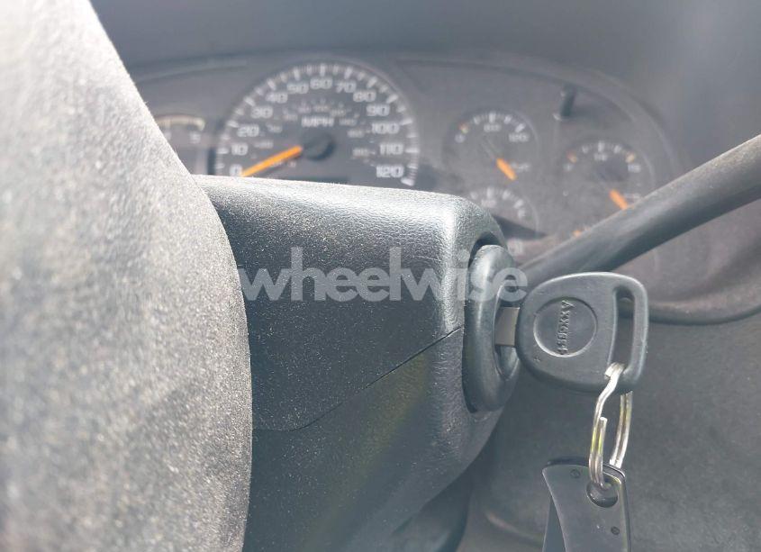 Photo 10 of 2005 Chevrolet Silverado 3500 WORK TRUCK (VIN 1GCJK33245F844298)