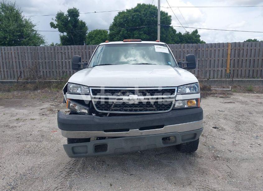 Photo 12 of 2005 Chevrolet Silverado 3500 WORK TRUCK (VIN 1GCJK33245F844298)