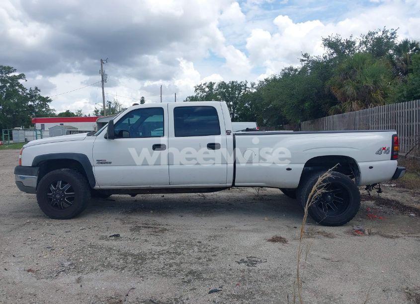Photo 14 of 2005 Chevrolet Silverado 3500 WORK TRUCK (VIN 1GCJK33245F844298)