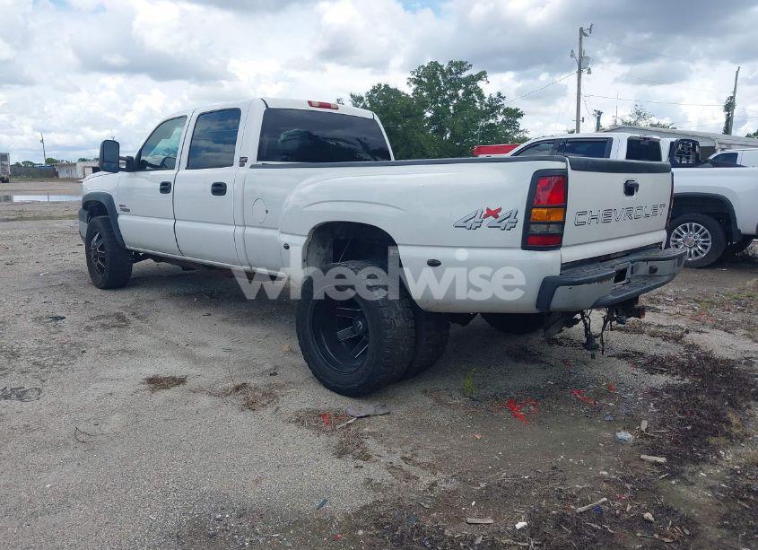 Photo 3 of 2005 Chevrolet Silverado 3500 WORK TRUCK (VIN 1GCJK33245F844298)