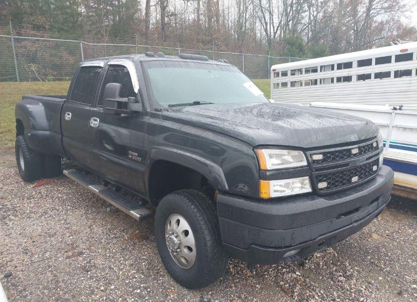 2005 Chevrolet Silverado 3500 LT (VIN 1GCJK33255F948900) main photo
