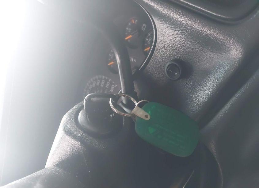 Photo 11 of 2005 Chevrolet Silverado 3500 LT (VIN 1GCJK33255F948900)