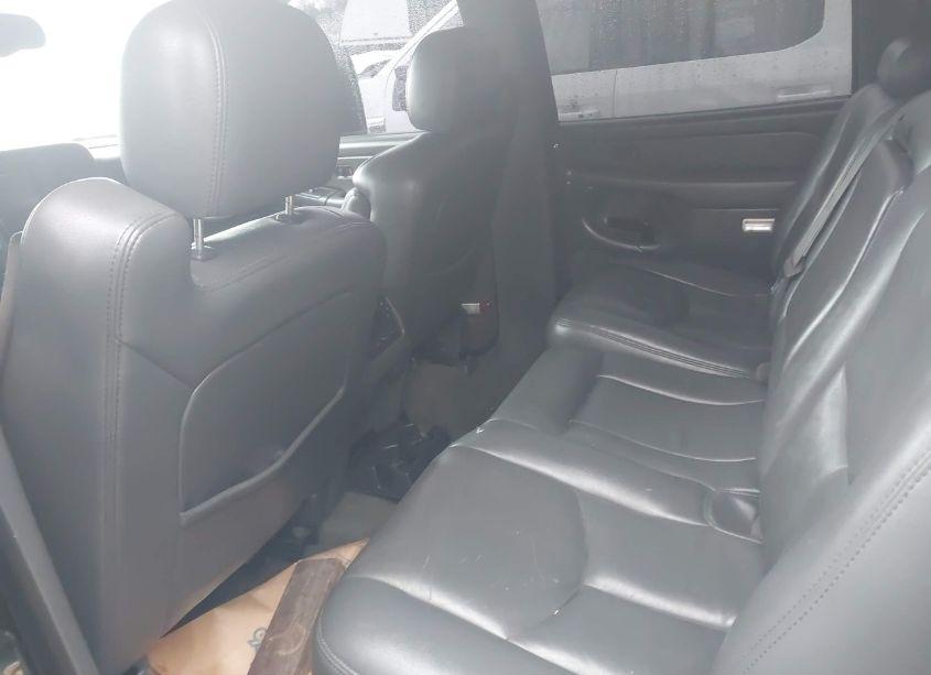 Photo 5 of 2005 Chevrolet Silverado 3500 LT (VIN 1GCJK33255F948900)