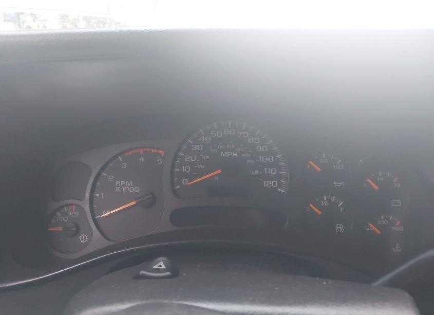 Photo 6 of 2005 Chevrolet Silverado 3500 LT (VIN 1GCJK33255F948900)