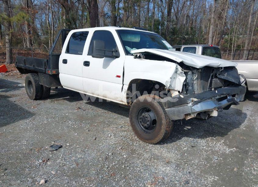2004 Chevrolet Silverado 3500 WORK TRUCK (VIN 1GCJK33284F223001) main photo