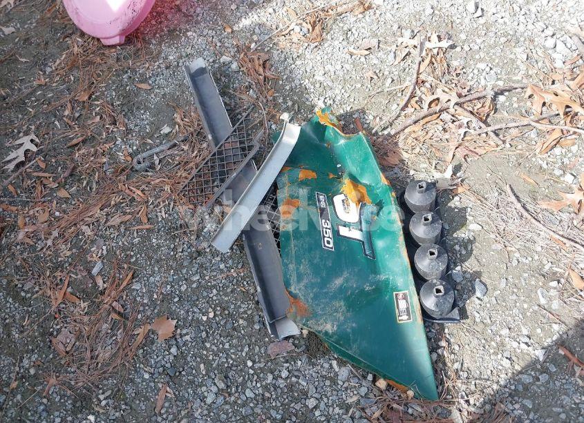 Photo 12 of 2004 Chevrolet Silverado 3500 WORK TRUCK (VIN 1GCJK33284F223001)