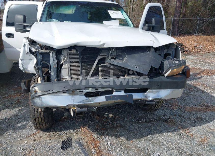 Photo 13 of 2004 Chevrolet Silverado 3500 WORK TRUCK (VIN 1GCJK33284F223001)