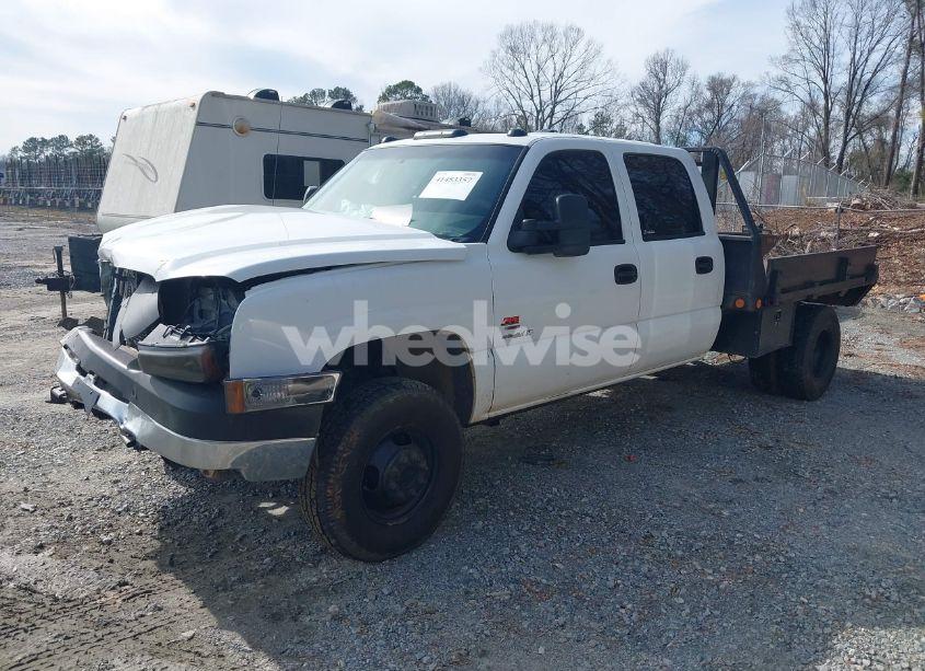 Photo 2 of 2004 Chevrolet Silverado 3500 WORK TRUCK (VIN 1GCJK33284F223001)