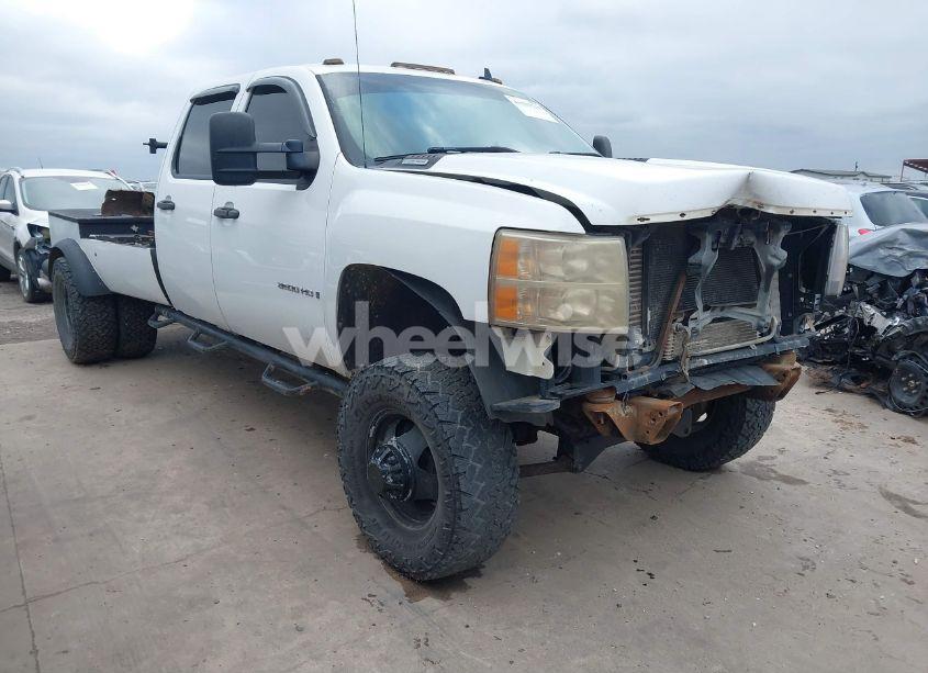 2008 Chevrolet Silverado 3500HD WORK TRUCK (VIN 1GCJK33648F119775) main photo