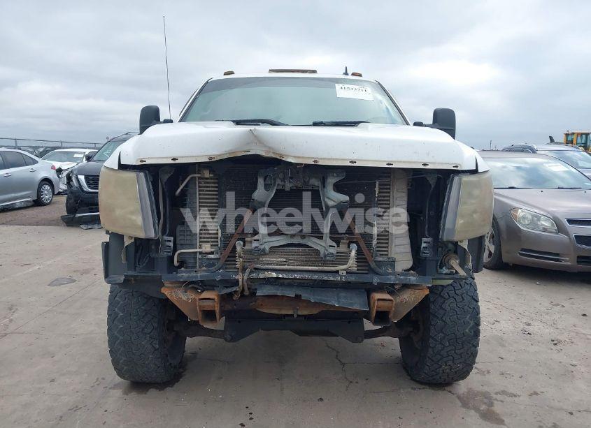 Photo 11 of 2008 Chevrolet Silverado 3500HD WORK TRUCK (VIN 1GCJK33648F119775)