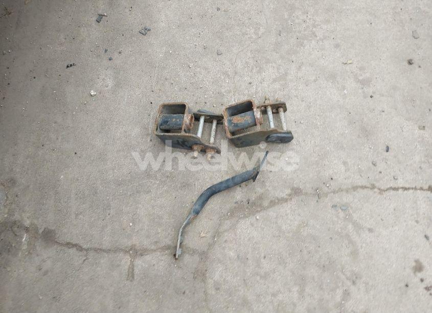 Photo 12 of 2008 Chevrolet Silverado 3500HD WORK TRUCK (VIN 1GCJK33648F119775)