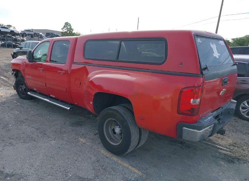 Photo 3 of 2007 Chevrolet Silverado 3500 LTZ (VIN 1GCJK33687F555236)