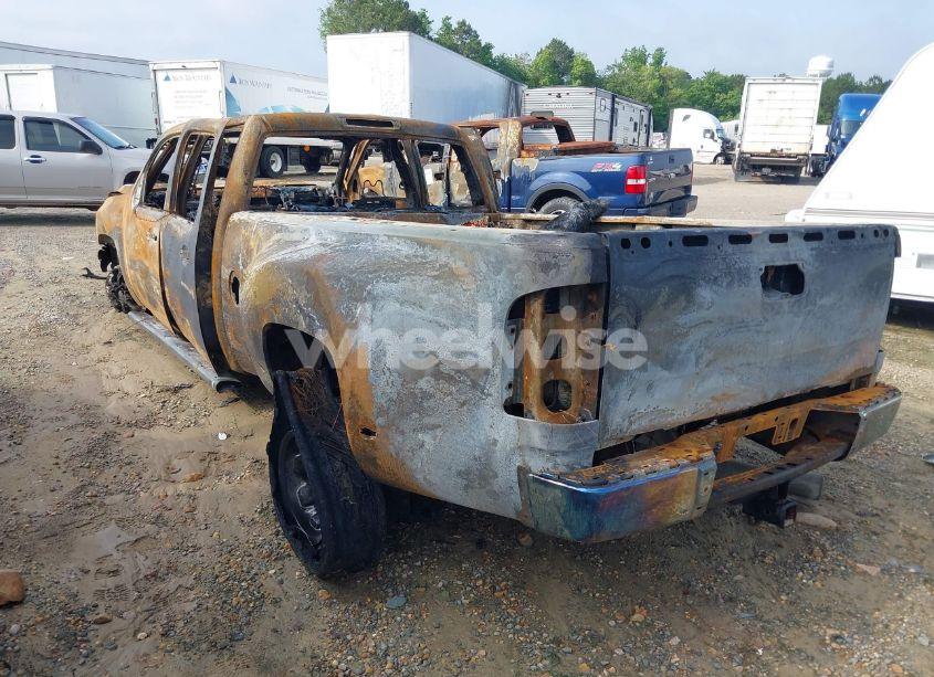 Photo 17 of 2007 Chevrolet Silverado 3500 LTZ (VIN 1GCJK33687F566026)