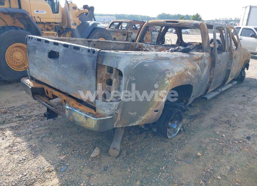 Photo 4 of 2007 Chevrolet Silverado 3500 LTZ (VIN 1GCJK33687F566026)