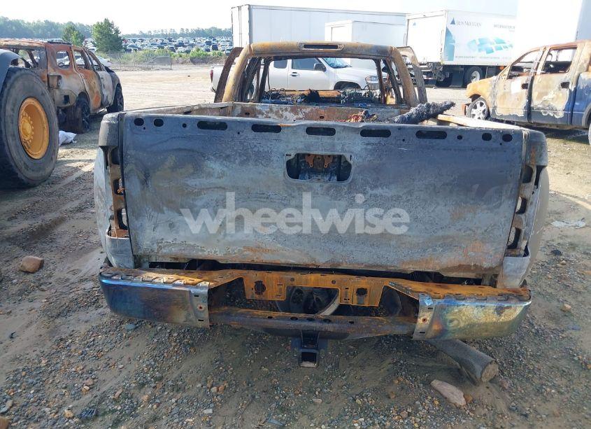 Photo 8 of 2007 Chevrolet Silverado 3500 LTZ (VIN 1GCJK33687F566026)