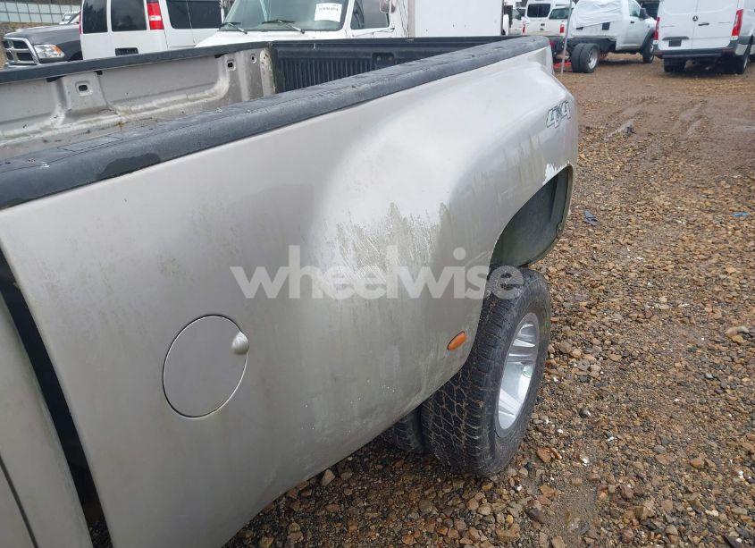 Photo 8 of 2008 Chevrolet Silverado 3500HD LTZ (VIN 1GCJK336X8F132658)