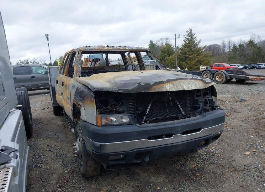 Photo 2 of 2006 Chevrolet Silverado 3500 LT3 (VIN 1GCJK33D76F260366)