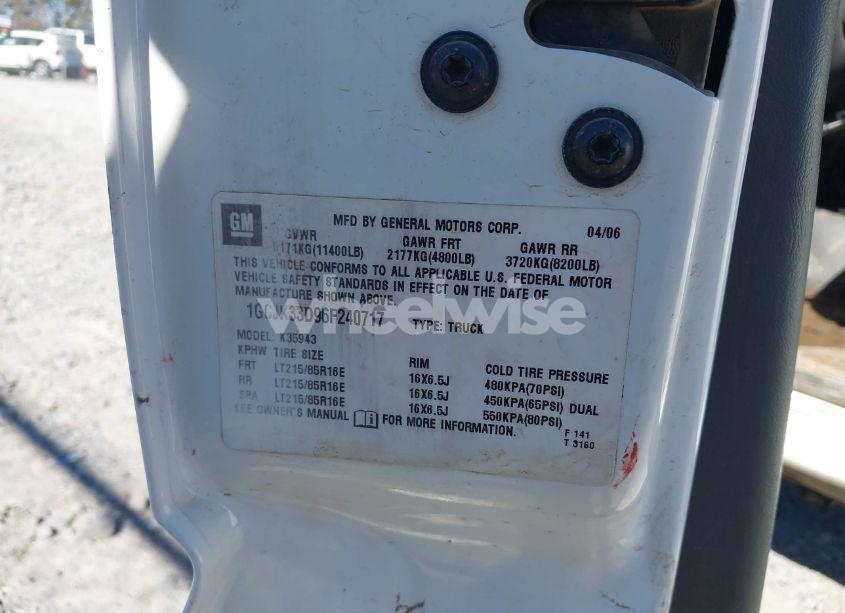 Photo 9 of 2006 Chevrolet Silverado 3500 WORK TRUCK (VIN 1GCJK33D96F240717)